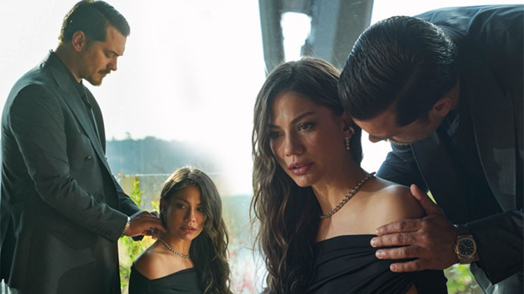 Eşref Rüya yine zirvede!