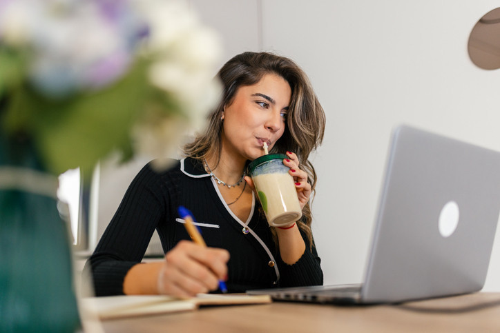 Protein tozları bir aldatmaca mı yoksa ihtiyaç mı Kimler kullanmalı, kimler uzak durmalı