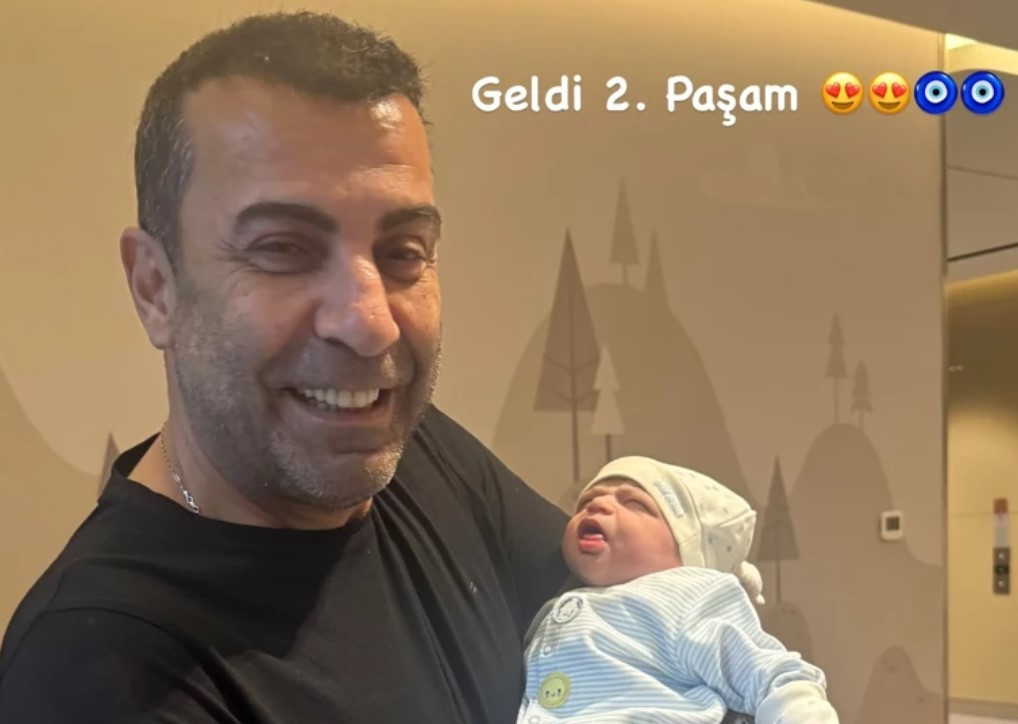 Doğumhane kapısında gözyaşlarıyla beklemiş: Verilmiş en güzel kararımızsın çocuk