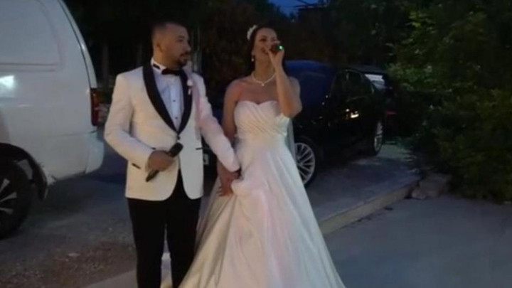 Düğünlerinde söyledikleri şarkı viral olunca başlarına bela oldu! Ankaralı Coşkun, İzmirli çifte 300 bin liralık dava açtı