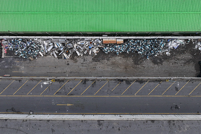 Kırılarak hurda haline getirildi Kırılarak hurda haline getirildi