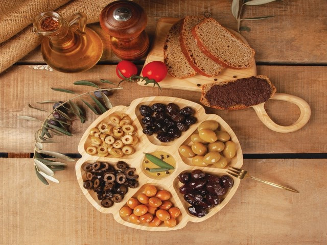  Laboratuvarlarda analiz edilip birliklere gönderiliyor