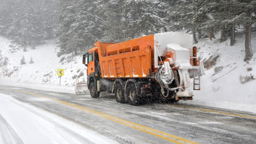 Sıcağıyla meşhur ilde kış başladı... Mevsimin ilk karı düştü