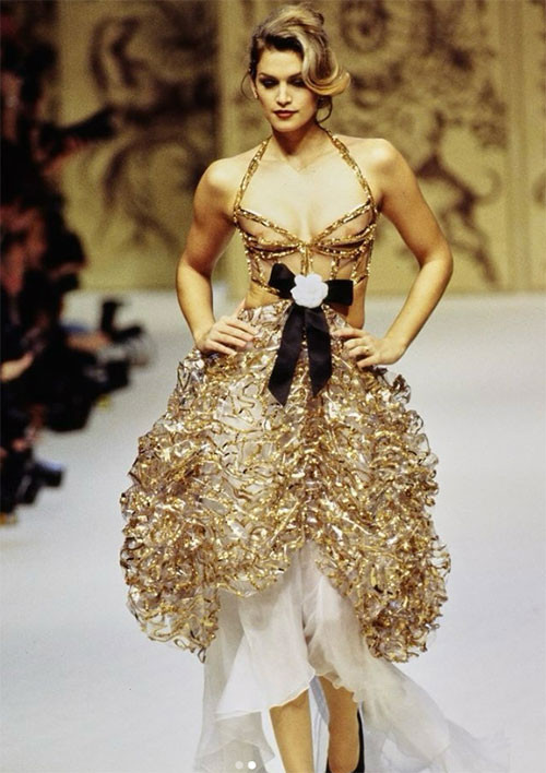  Keşke vücudum da ona benzeseydi