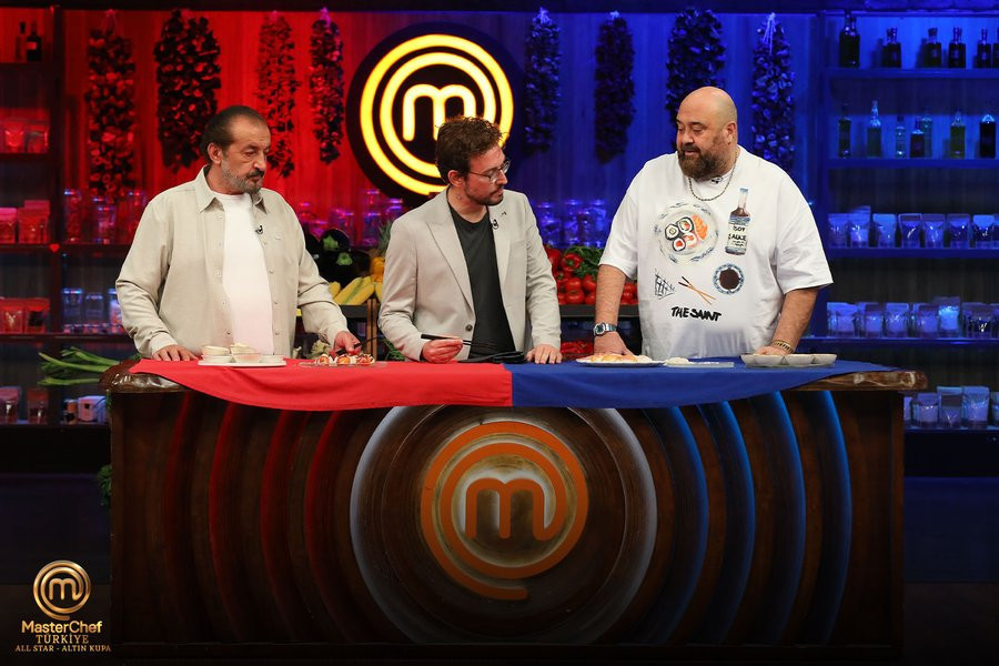 MASTERCHEF İKİNCİ ELEME ADAYI KİM OLDU MASTERCHEF İKİNCİ ELEME ADAYI KİM OLDU