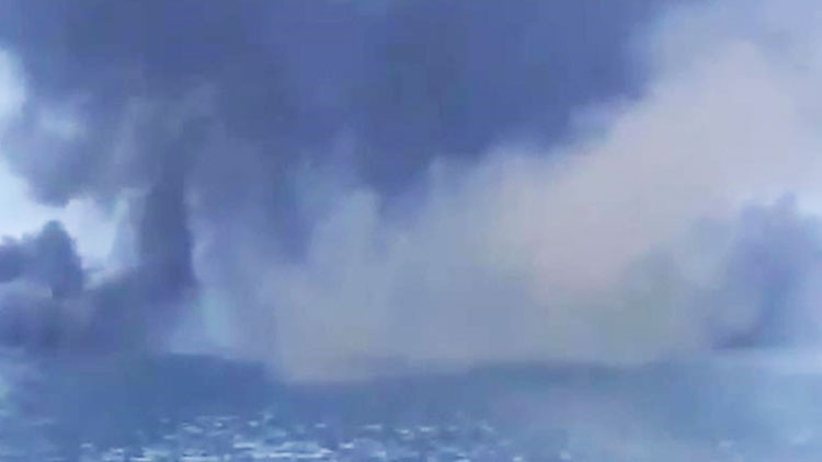 Ukrayna'nın, Rus gölge filosuna ait petrol tankerine Karadeniz'de saldırı düzenlediği iddiası