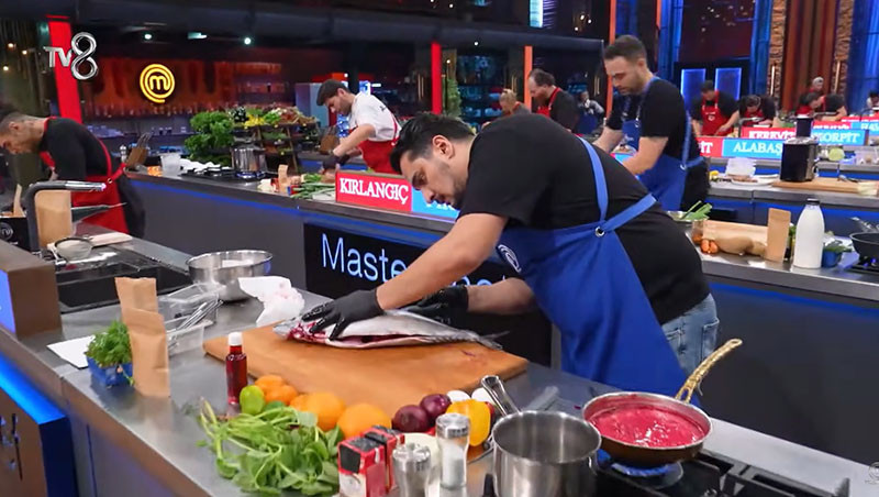 MASTERCHEF 5. ELEME ADAYI (SON ADAY) KİM OLDU (12 Aralık 2025 Cuma-Son Bölüm) |Dün akşam MasterChef Altın Kupa eleme potasına kim gitti, dokunulmazlığı hangi takım, kim kazandı Sezonun ilk kaşığı geldi İşte MasterChef All Star eleme adayları
