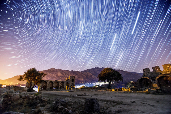 14 ARALIK METEOR YAĞMURU NE ZAMAN, SAAT KAÇTA
