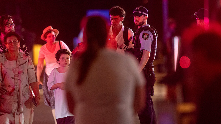 Avustralyada terör saldırısı: En az 12 kişi yaşamını yitirdi Avustralyada terör saldırısı: En az 12 kişi yaşamını yitirdi