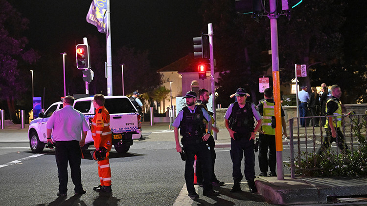 Avustralyada terör saldırısı: En az 12 kişi yaşamını yitirdi Avustralyada terör saldırısı: En az 12 kişi yaşamını yitirdi