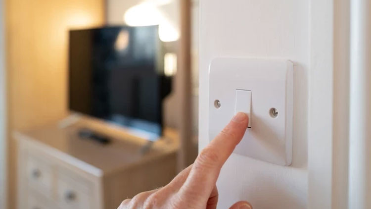 İSTANBULDA ELEKTRİKLER NE ZAMAN, SAAT KAÇTA GELECEK