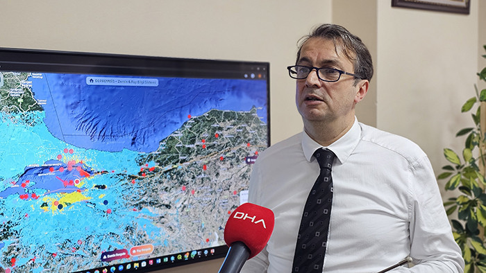 Çınarcık fayı incelendi: Marmara Denizi kıyısındaki 2 bölgeyi işaret etti ve açıkladı Çınarcık fayı incelendi: Marmara Denizi kıyısındaki 2 bölgeyi işaret etti ve açıkladı