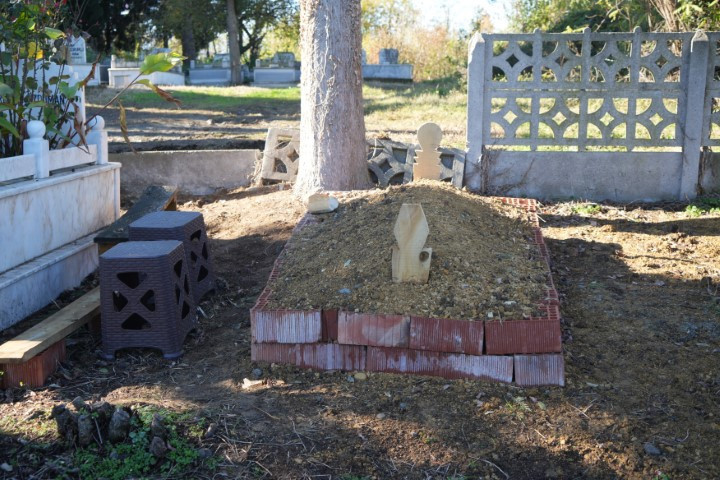 Köpeğin vefasını görenler hüzne boğuldu Ağlıyor, titriyordu, İnsanlar örnek almalı Köpeğin vefasını görenler hüzne boğuldu Ağlıyor, titriyordu, İnsanlar örnek almalı