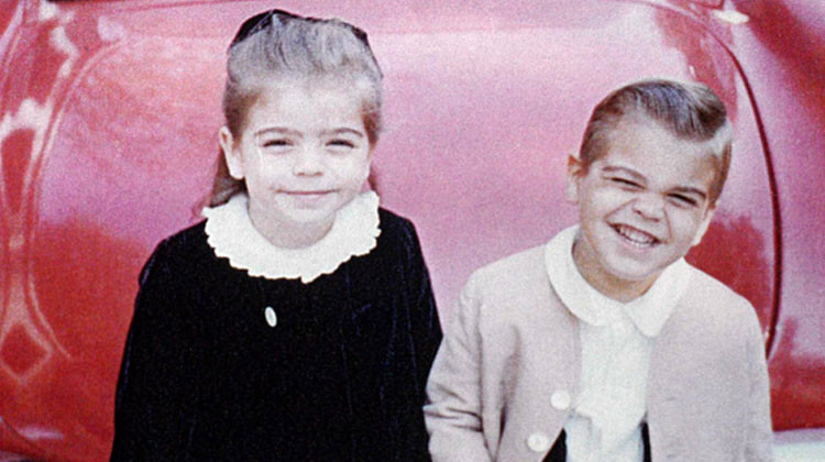 Ne güzel çocukluk anıları biriktirmişlerdi... Ünlü oyuncunun kardeş acısı: 'O benim kahramanımdı'