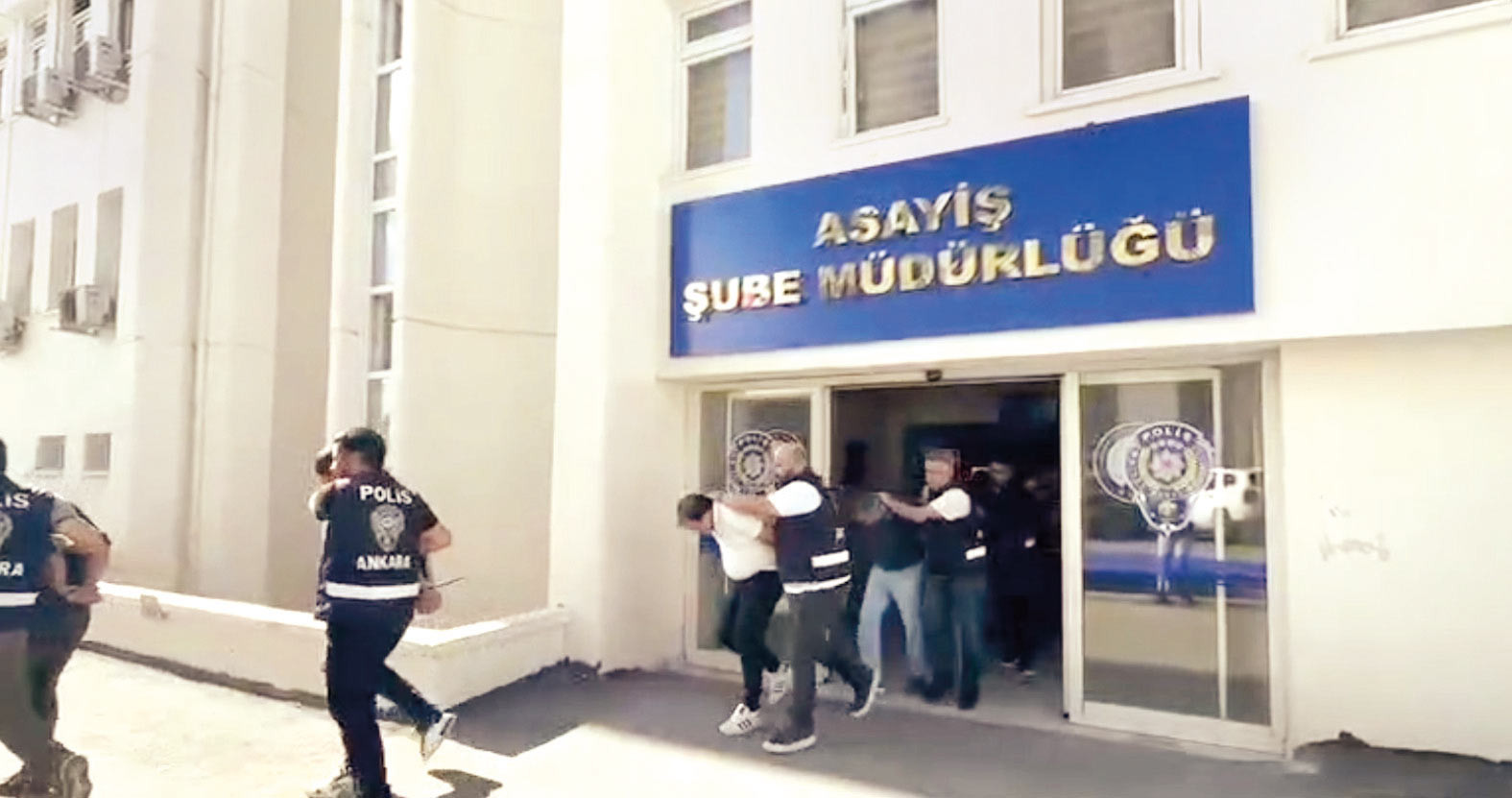 Sahte polise gerçek kelepçe