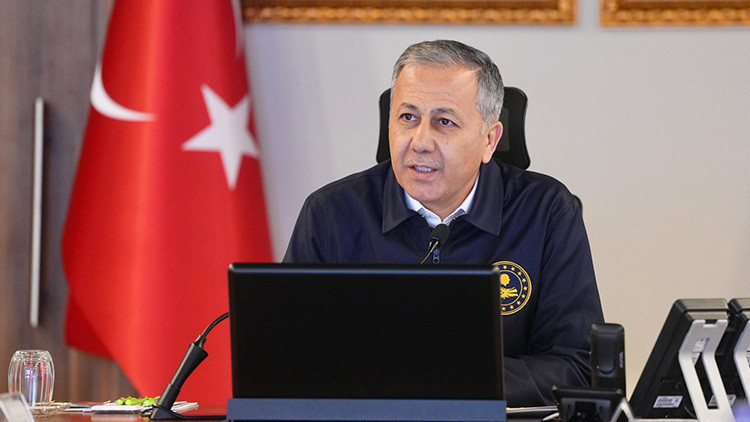 İçişleri Bakanlığı'ndan yeni yıl tedbirleri için toplantı