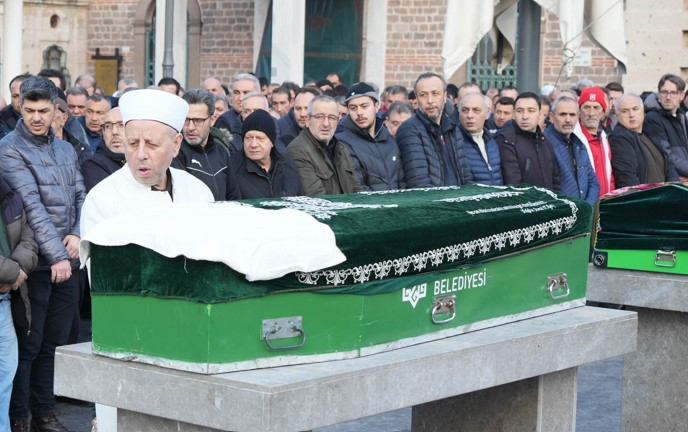 Hastanede cenazeler karıştı, defin öncesi gerçek anlaşıldı