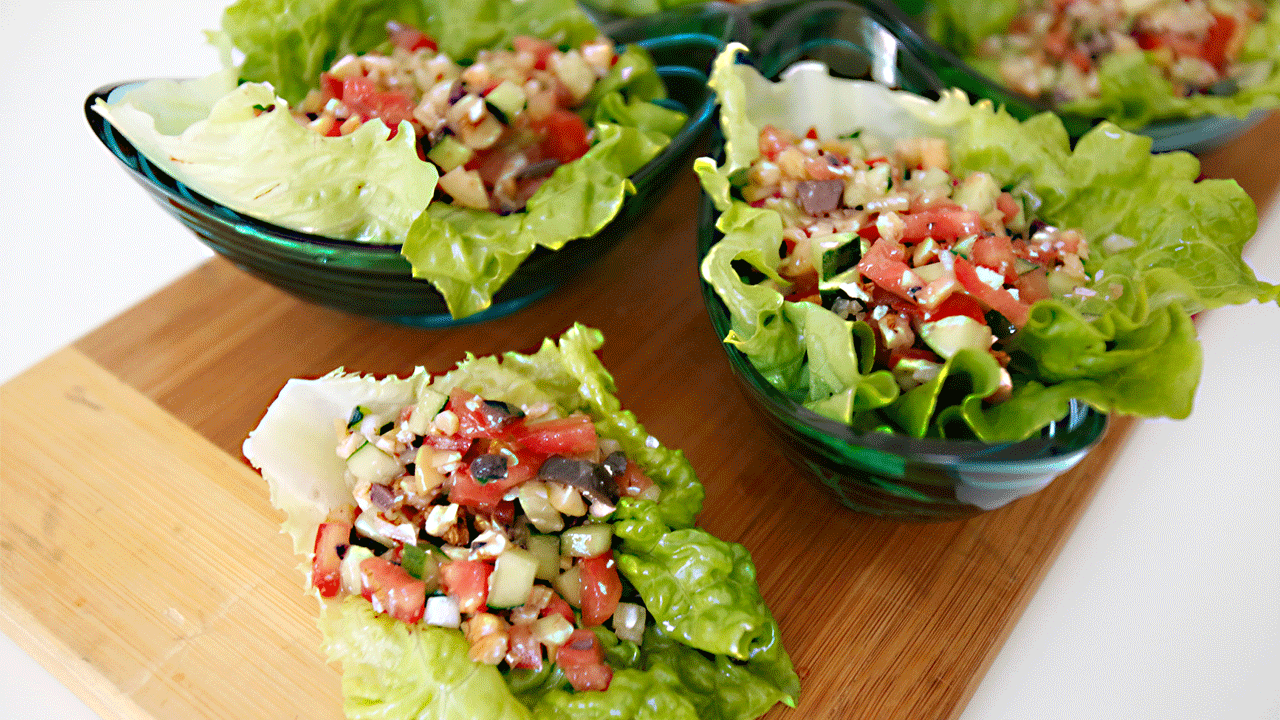 Marul yaprağında salata tarifi