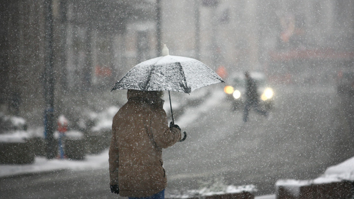 Meteoroloji'den kuvvetli sağanak ve kar yağışı uyarısı! Sıcaklıklar 10 derece düşecek
