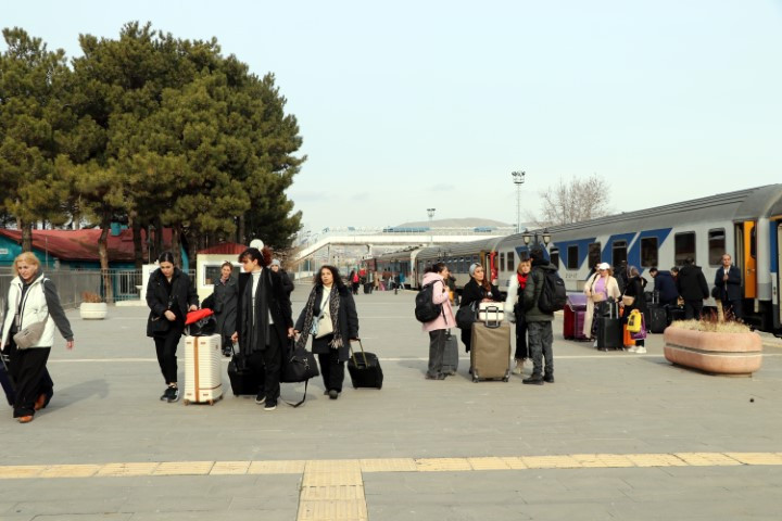  Komşu ülkeden yılbaşı için turist akını