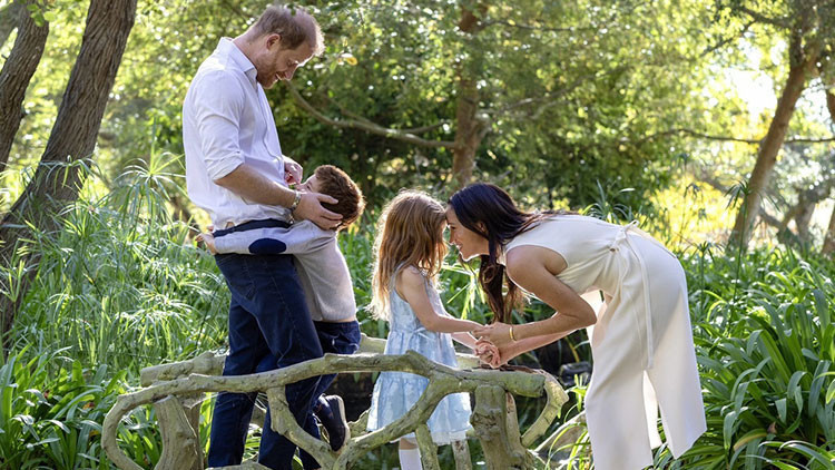 Torun hasreti canına tak etti… Sürgün oğluna son kez seslendi: Karına artık biraz söz geçir!