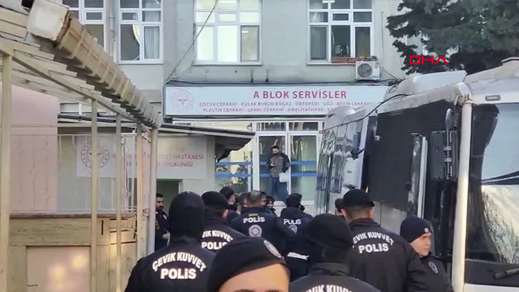 Yasa dışı bahis soruşturmasında şüpheliler sağlık kontrolüne getirildi