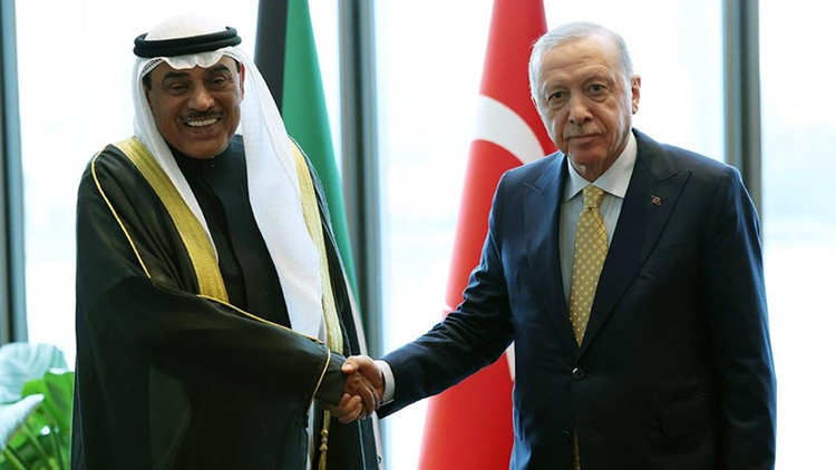 Cumhurbaşkanı Erdoğan, Kuveyt Veliaht Prensi ile görüştü