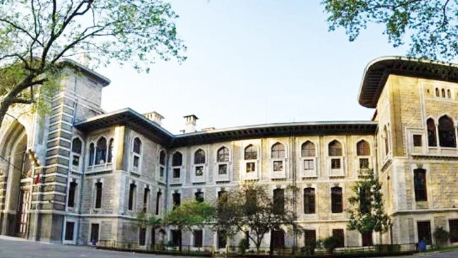 İstanbul Erkek Lisesi'ndeki kavgaya ilişkin yeni gelişme: 20 öğrenciye disiplin cezası verildi