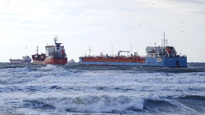 Son dakika...İstanbul'da iki tankerden acil durum çağrısı yapıldı! Ekipler sevk edildi