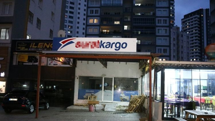 Kargo şubesinde kaçak sigara cinayeti, ihbarda bulunan müdürü vurdu