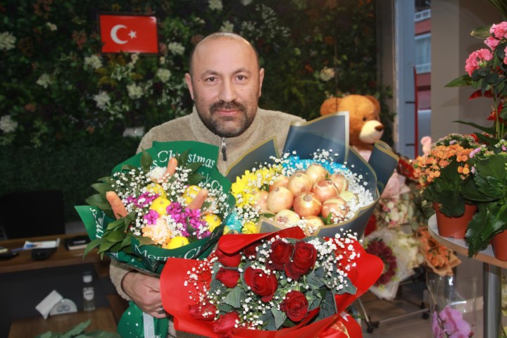 Karadenizli çiçekçiden ilginç buket tasarımı | Çorba içerken aklıma geldi Karadenizli çiçekçiden ilginç buket tasarımı | Çorba içerken aklıma geldi