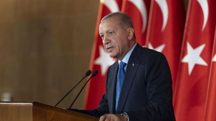 Cumhurbaşkanı Erdoğan Mehmetçiğin yeni yılını kutladı... Bakan Güler: Hiçbir terör örgütünün faaliyetlerine izin vermeyeceğiz