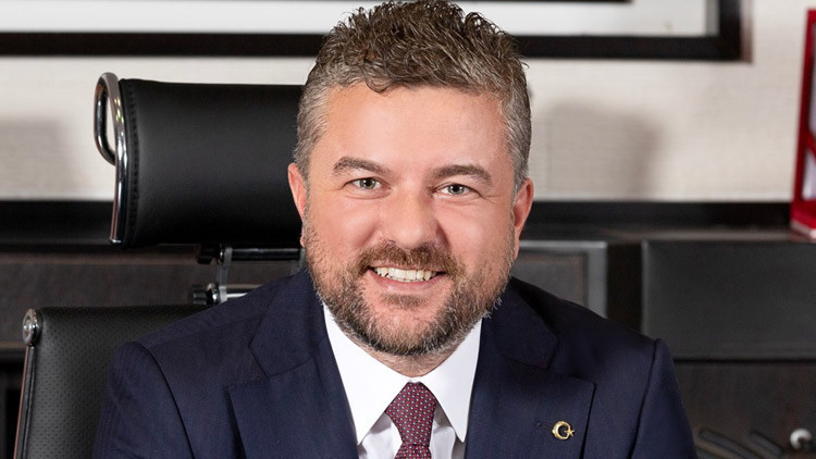 İşçilerin maaş eylemi sırasında tatile gitmesi eleştirilen Buca Belediye Başkanı Duman'dan açıklama