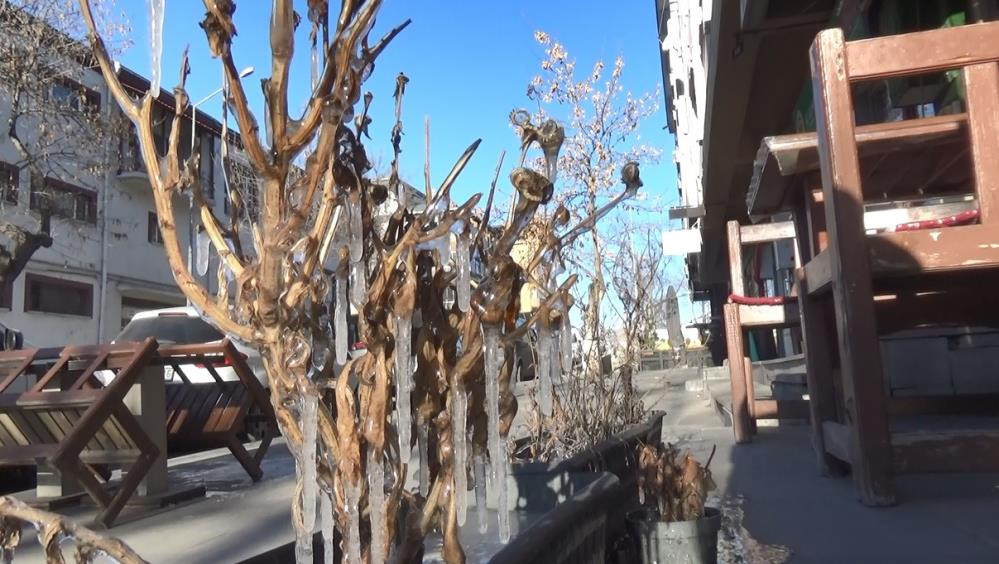 Türkiyenin en soğuk yeri oldu O ilçe eksi 39.7 dereceyi gördü