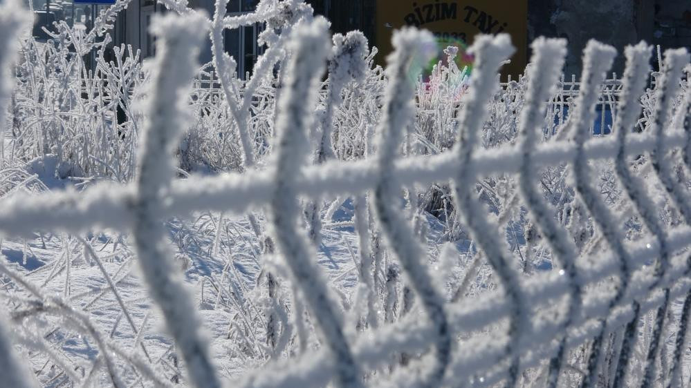 Türkiyenin en soğuk yeri oldu O ilçe eksi 39.7 dereceyi gördü Türkiyenin en soğuk yeri oldu O ilçe eksi 39.7 dereceyi gördü