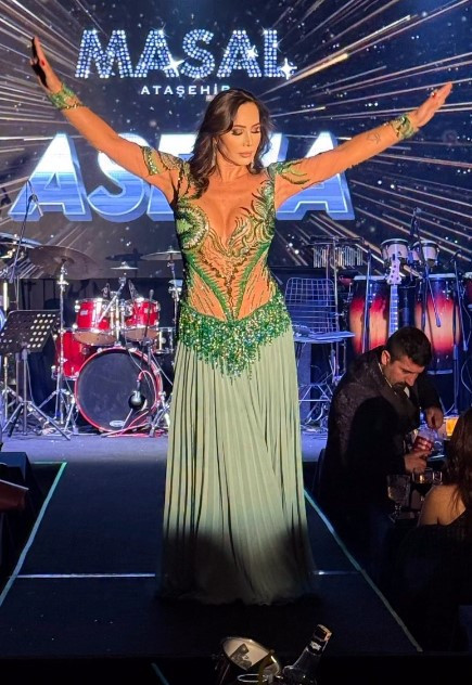 Eski defterleri kapattım demişti... İki katı para aldı