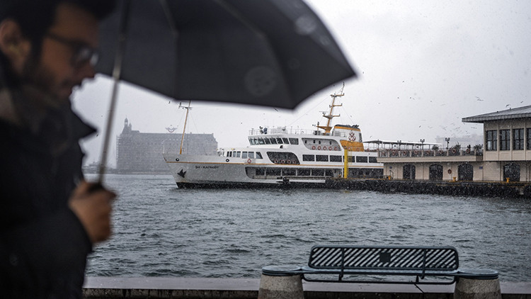Yeni haftada hava nasıl olacak? Aralarında İstanbul da var: Meteoroloji'den yağış ve soğuk hava uyarısı