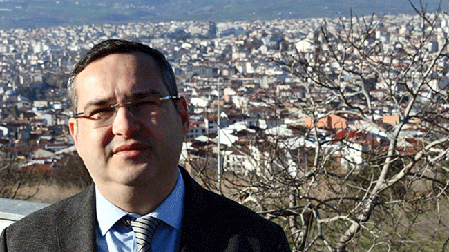 'Deprem sonrası iki büyük çukur hareketlendi' dedi ve uyardı: 2 metreye yakın bekliyoruz