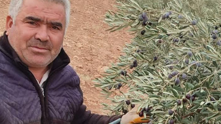 Oturduğu binada asansör boşluğuna düşüp hayatını kaybetti