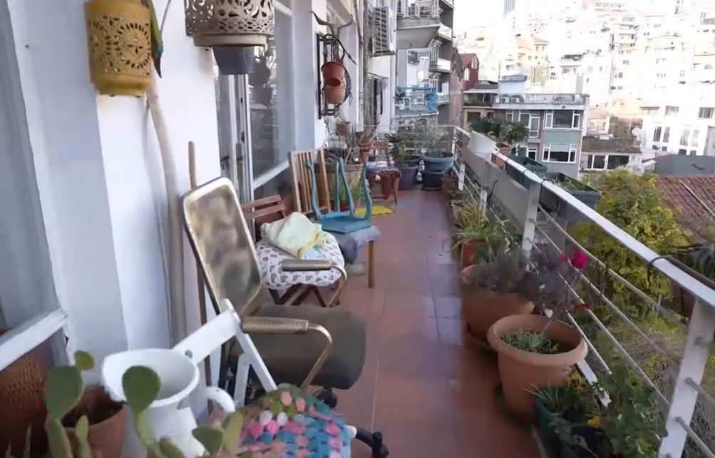 İstanbul Boğazının yeri benim için ayrı... Ünlü oyuncu evinin kapılarını açtı