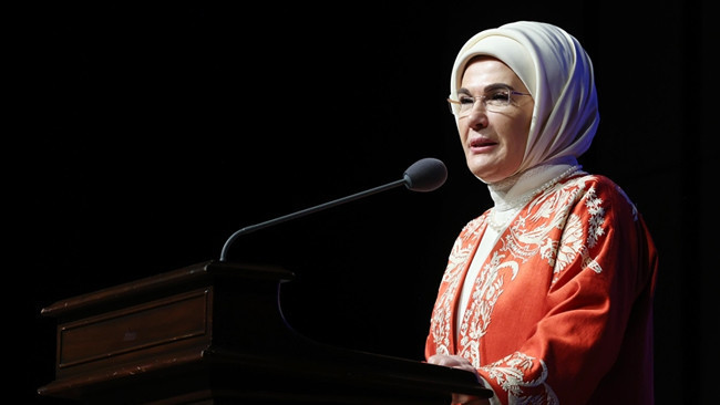 Emine Erdoğan'dan 'Görme Engelliler Haftası' paylaşımı