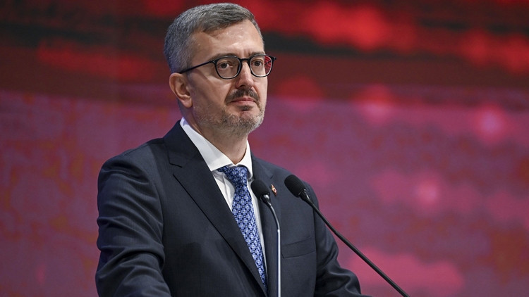 İletişim Başkanı Duran'dan Özgür Özel'e tepki