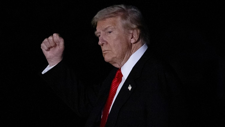 Trump, İran protestolarıyla yakından ilgileniyor: Gösterilerin videosunu paylaştı