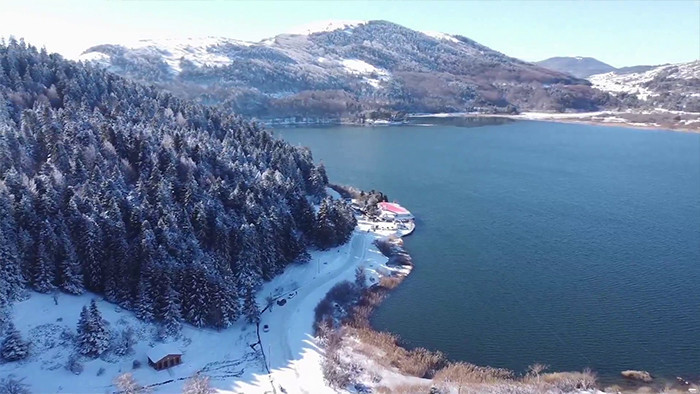 Kar yağışı başladı: Evler beyaz örtüyle kaplandı Eksi 35 dereceyi gördük