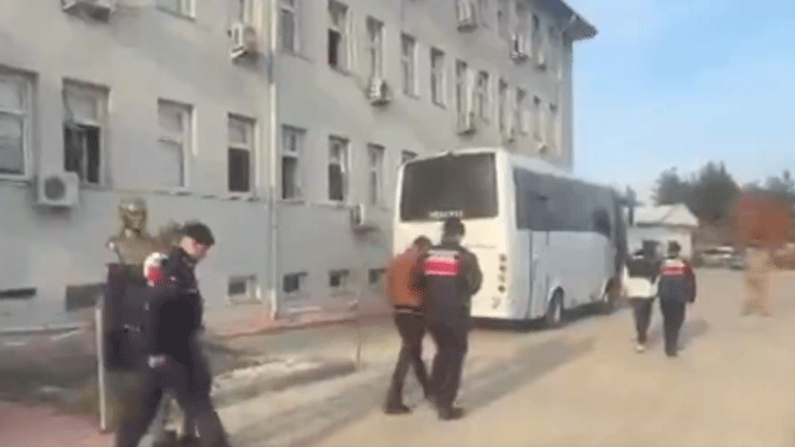 34 ilde FETÖ operasyonu: 43 şüpheli tutuklandı
