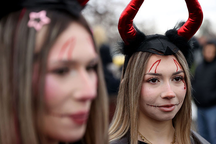  Kuşaktan kuşağa aktarılıyor Beldemizde bugün sokaklar dolacak