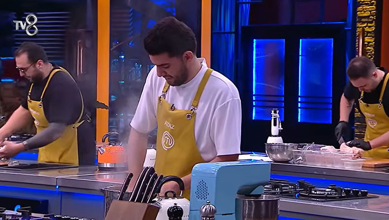 MASTERCHEF ALTIN ÖNLÜĞÜ KAZANAN YARIŞMACI BELLİ OLDU Dün akşam (10 Ocak) MasterChef 3. ceketi kim aldı, kim kazandı İşte MasterChef Altın Kupada önlüğü kazanan yarışmacılar