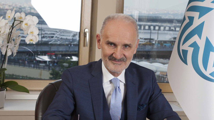 ŞEKİB AVDAGİÇ HANGİ GÖREVLERDE BULUNDU