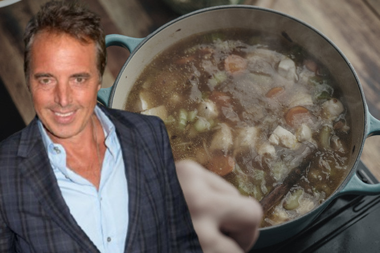 Dünyaca ünlü uzun ömür araştırmacısı tek tek anlattı: Bu dört yiyeceği asla evinize sokmayın!