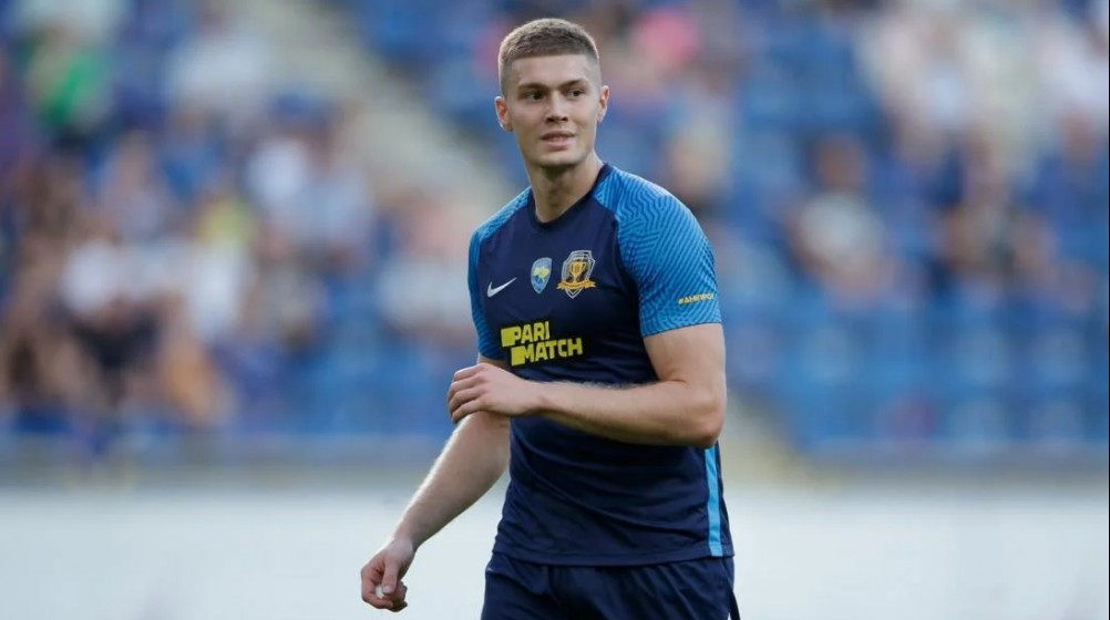 ARTEM DOVBYK KİMDİR